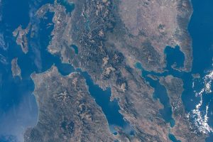 Θαλάσσιος Καιρός Πατραϊκού — Κύματα και Ασφάλεια